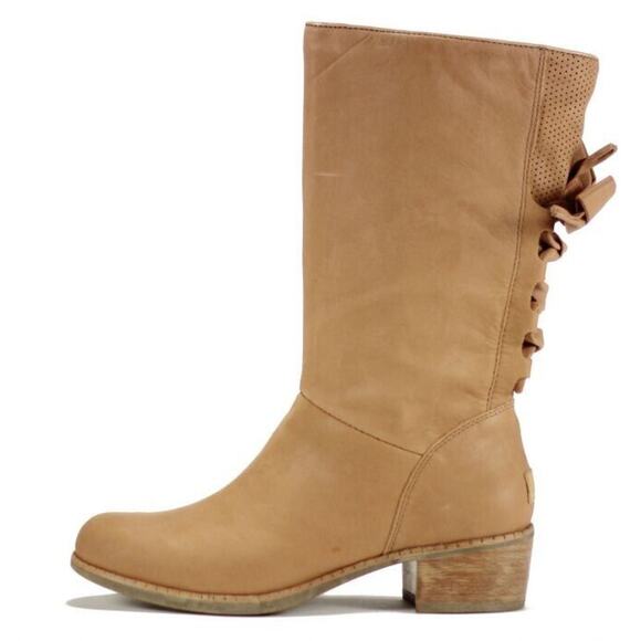 UGG CARY PUTTY CORSET WITH BOW AT THE BACK LEATHER BOOT US 7 / EU 37.5 / UK 5 - Picture 1 of 10